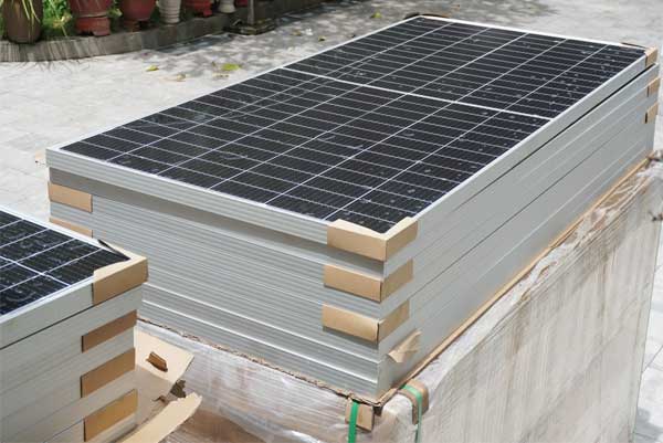 Vậy nên sử dụng tấm pin mặt trời hay thanh lý hay mua mới?