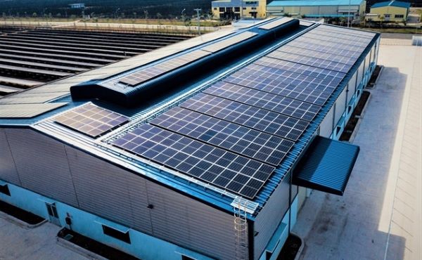 Lắp điện mặt trời tại Bình Dương giúp tiết kiệm chi phí và bảo vệ môi trường