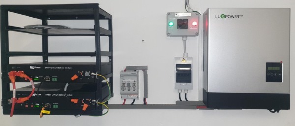 Biến tần hòa lưới tích hợp lưu trữ điện mặt trời Biến tần hòa lưới tích hợp lưu trữ điện mặt trời