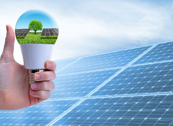 Tiết kiệm hóa đơn điện từ nguồn năng lượng mặt trời miễn phí