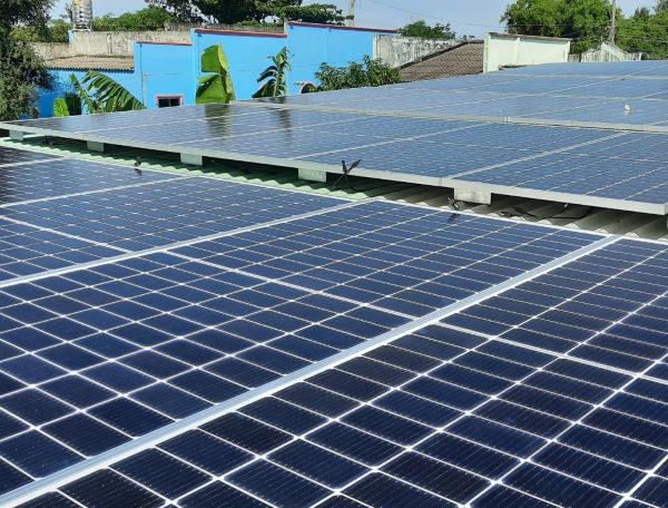 Chi tiết giá lắp đặt điện mặt trời Long An Chi tiết giá lắp đặt điện mặt trời Long An