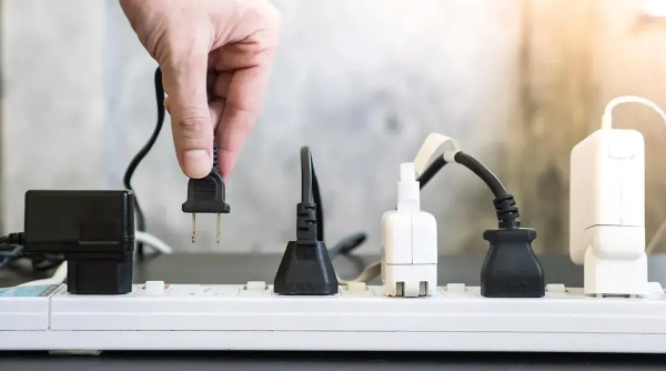 Tại sao các hộ gia đình nên áp dụng các biện pháp tiết kiệm điện? Tại sao các hộ gia đình nên áp dụng các biện pháp tiết kiệm điện?